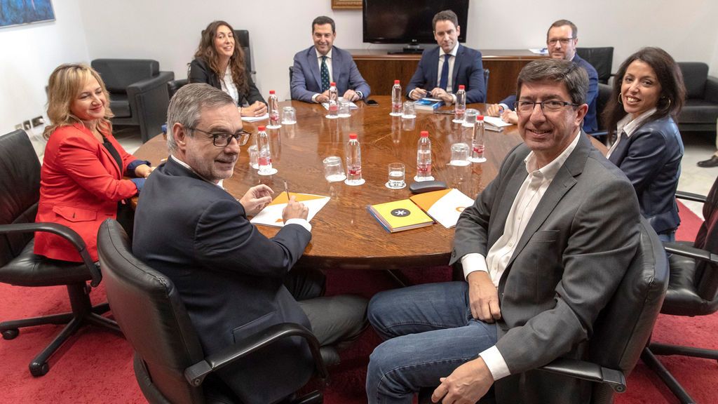 PP y Ciudadanos pactan sin Vox por el Gobierno de Andalucía