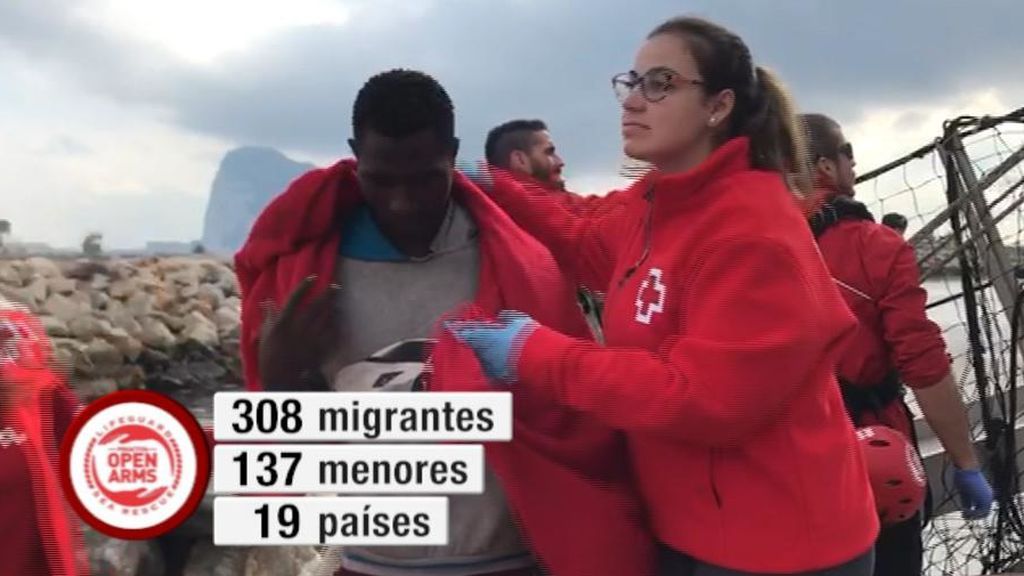 8 días y 1.100 millas después,  los 300 migrantes del "Open Arms" llegan a puerto seguro
