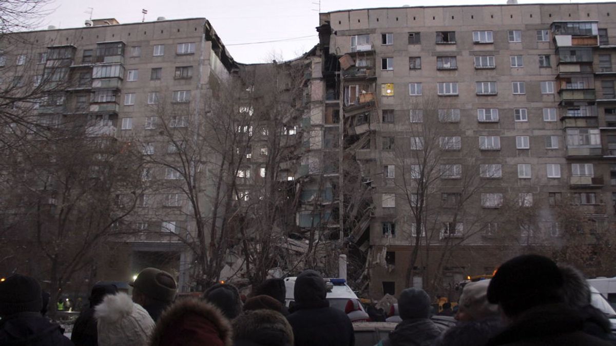 derrumbe de un bloque de pisos en Rusia
