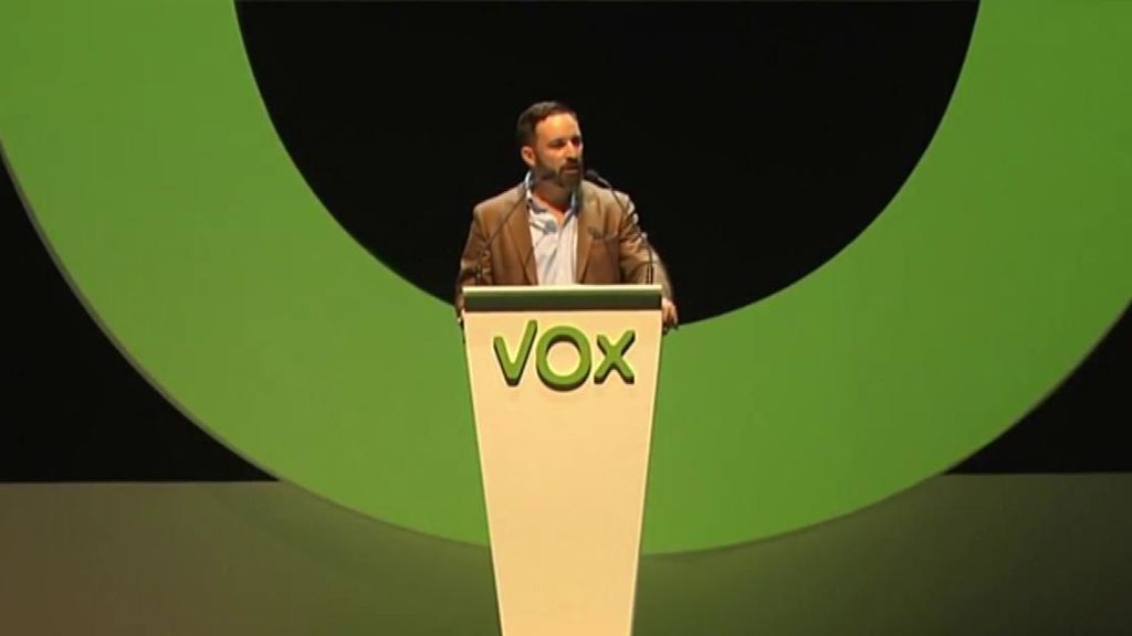 El Palacio de Vistalegre se tiñe de verde: de la base de Podemos a la sede de VOX