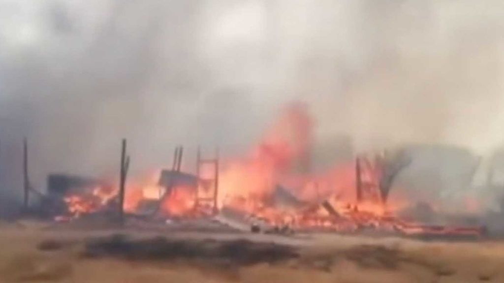 Casi 80 incendios calcinan Chile