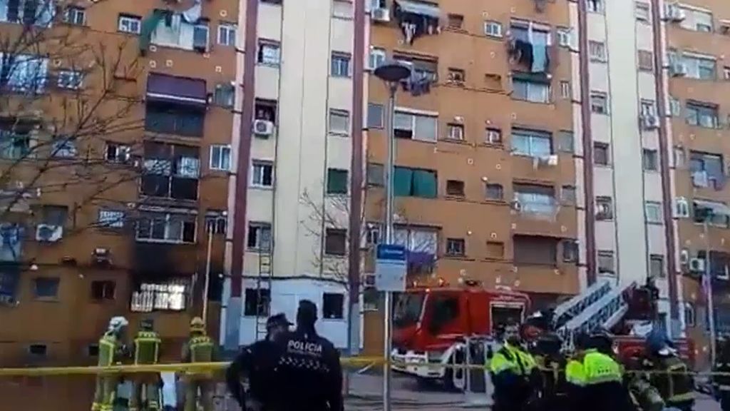 Un incendio en Badalona provoca tres muertos y 16 heridos