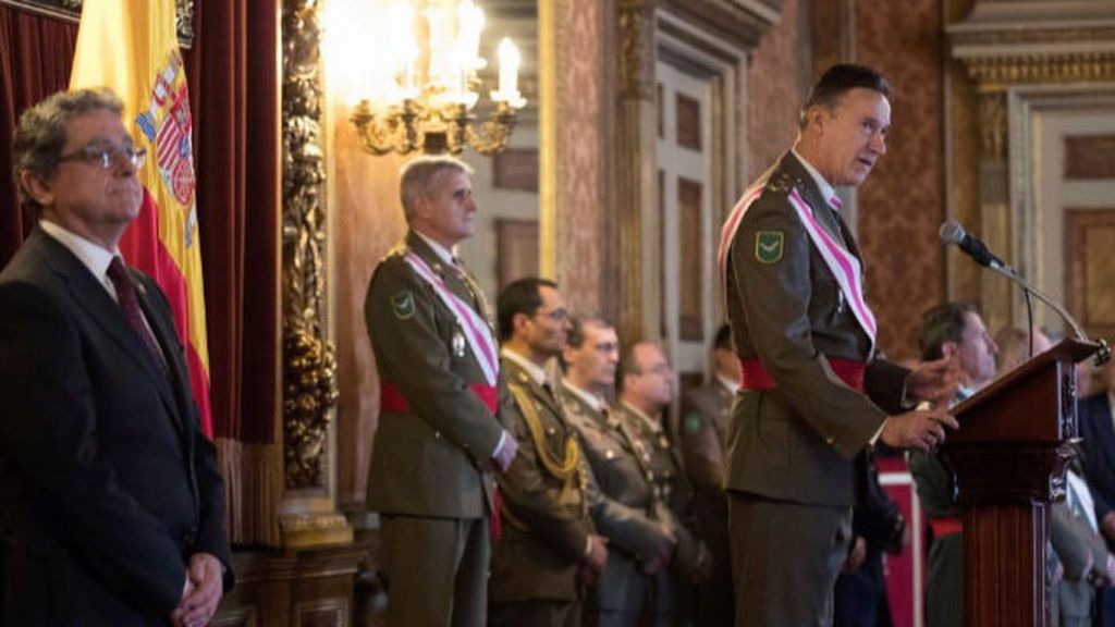 Pascual Militar: el Ejército manda un mensaje a Cataluña Pascual Militar: el Ejército manda un mensaje a Cataluña