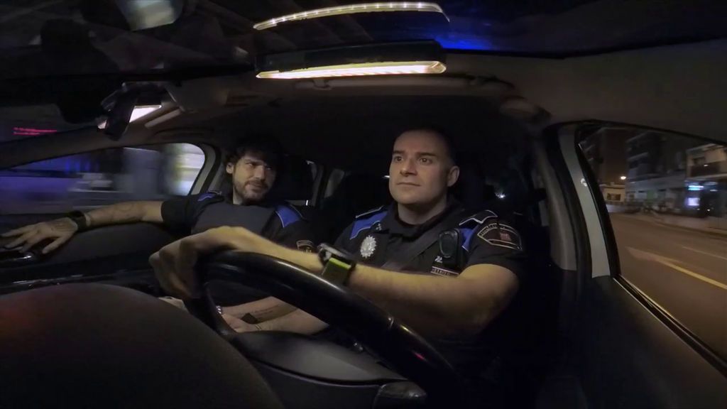Óscar e Iván, en la segunda temporada de 'Héroes, más allá del deber'.