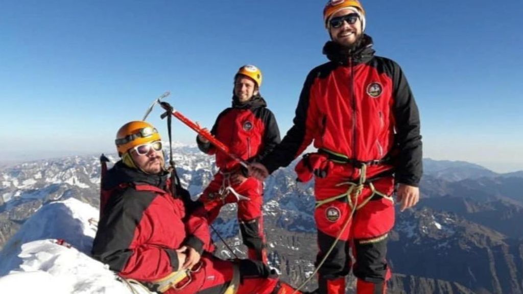 Muerte de los tres montañeros españoles en Perú:  " Un golpe muy duro porque eran jóvenes y muy integrados"