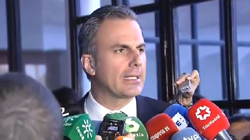 Ortega Smith: “Hoy podemos decir que por fin se acaba el cortijo de la izquierda en Andalucía”