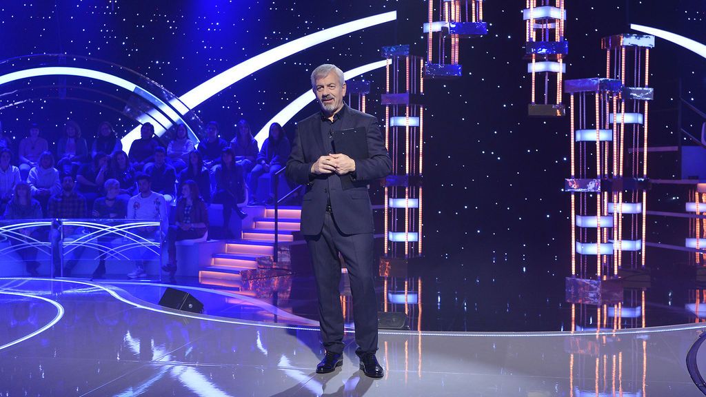 Carlos Sobera en el plató de 'Volverte a ver'.