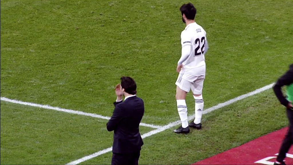 Tensión entre Isco y Solari: ni una mirada ni una palabra en su cambio en el Bernabéu