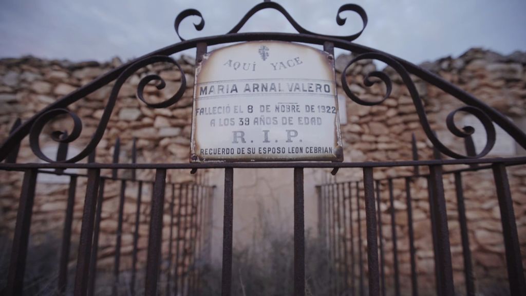El cementerio de Alfamén, Zaragoza: Un lugar olvidado