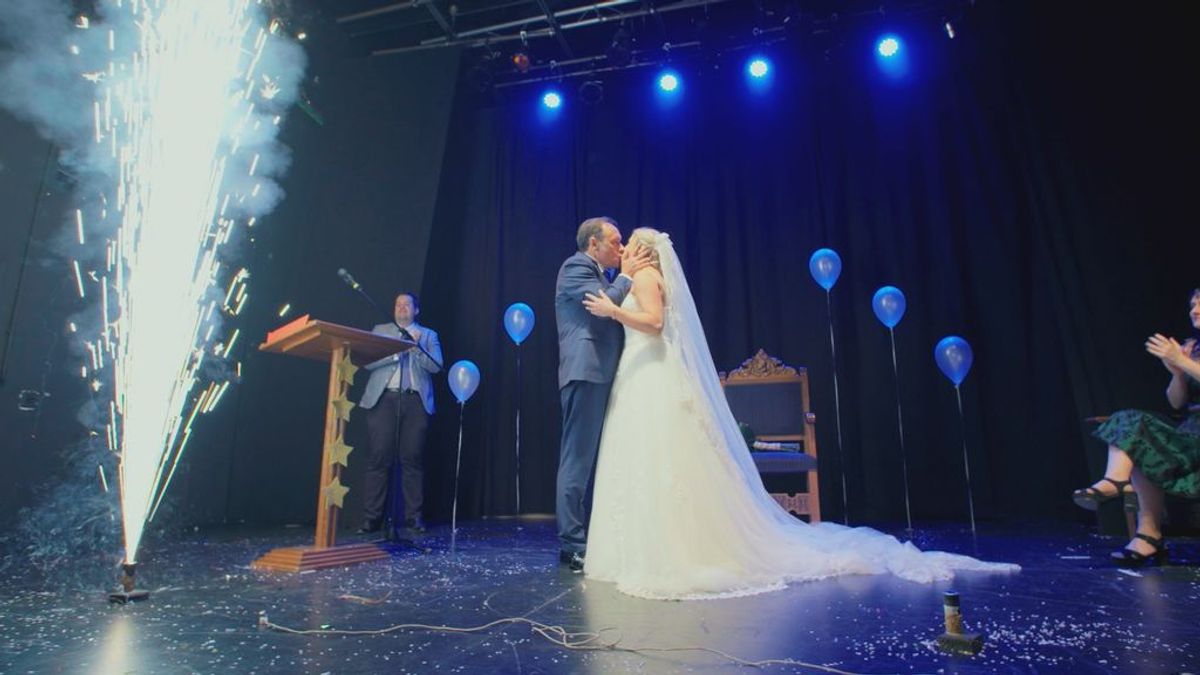 Una boda muy teatral para acabar la temporada de 'Cuatro weddings'