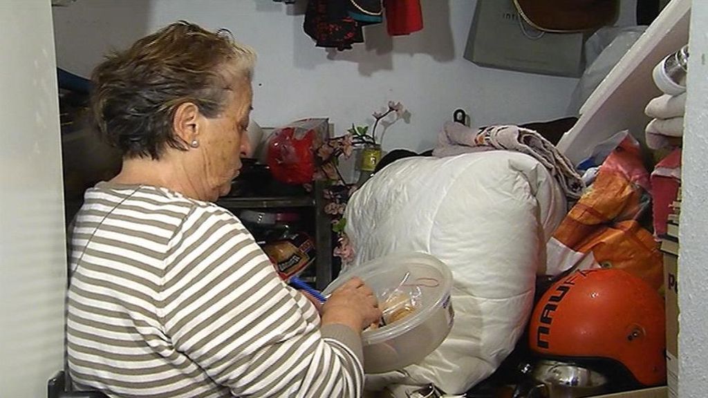La mujer que vivía con su hijo en un trastero tendrá una vivienda social
