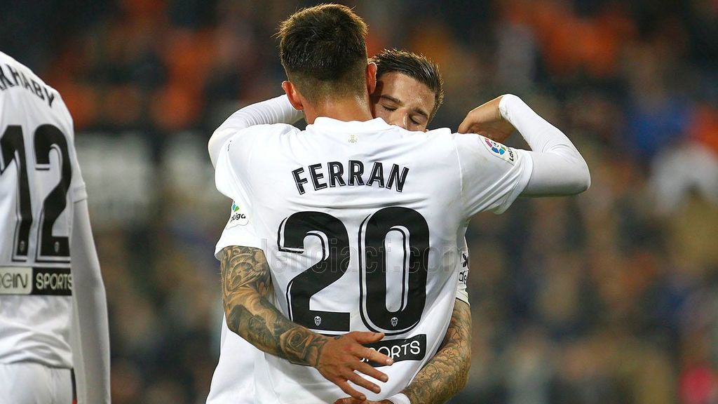 Santi Mina rescata al Valencia en la Copa ante el Sporting de Gijón