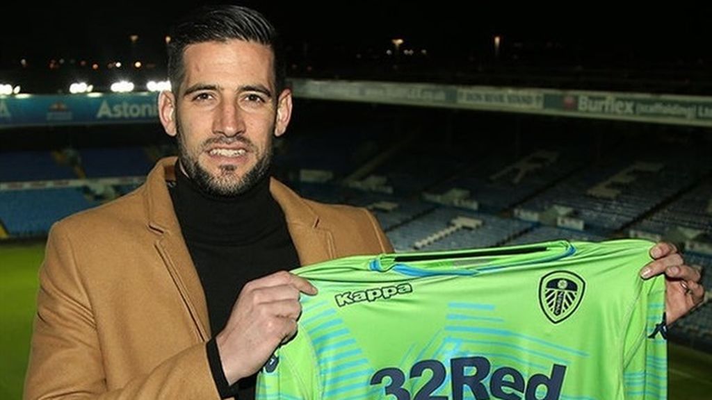 Kiko Casilla se une a la legión de porteros españoles en la Premier y ficha por el Leeds de Marcelo Bielsa Kiko Casilla se une a la legión de porteros españoles en la Premier y ficha por el Leeds de Marcelo Bielsa