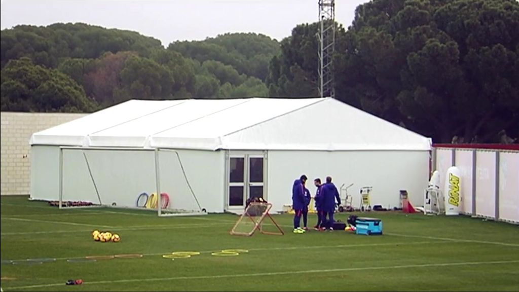 Simeone no sale al entrenamiento y se queda reunido con sus colaboradores