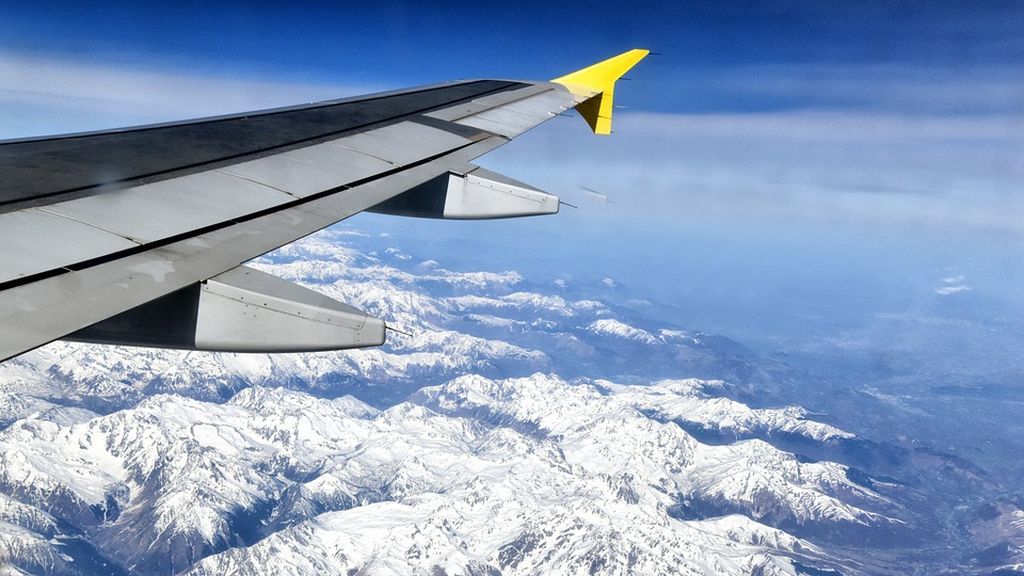 14 horas encerrados en un avión en medio de un clima gélido