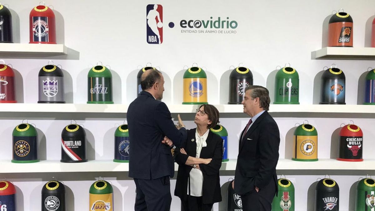 La NBA crearán en España la primera cancha de baloncesto con vidrio reciclado