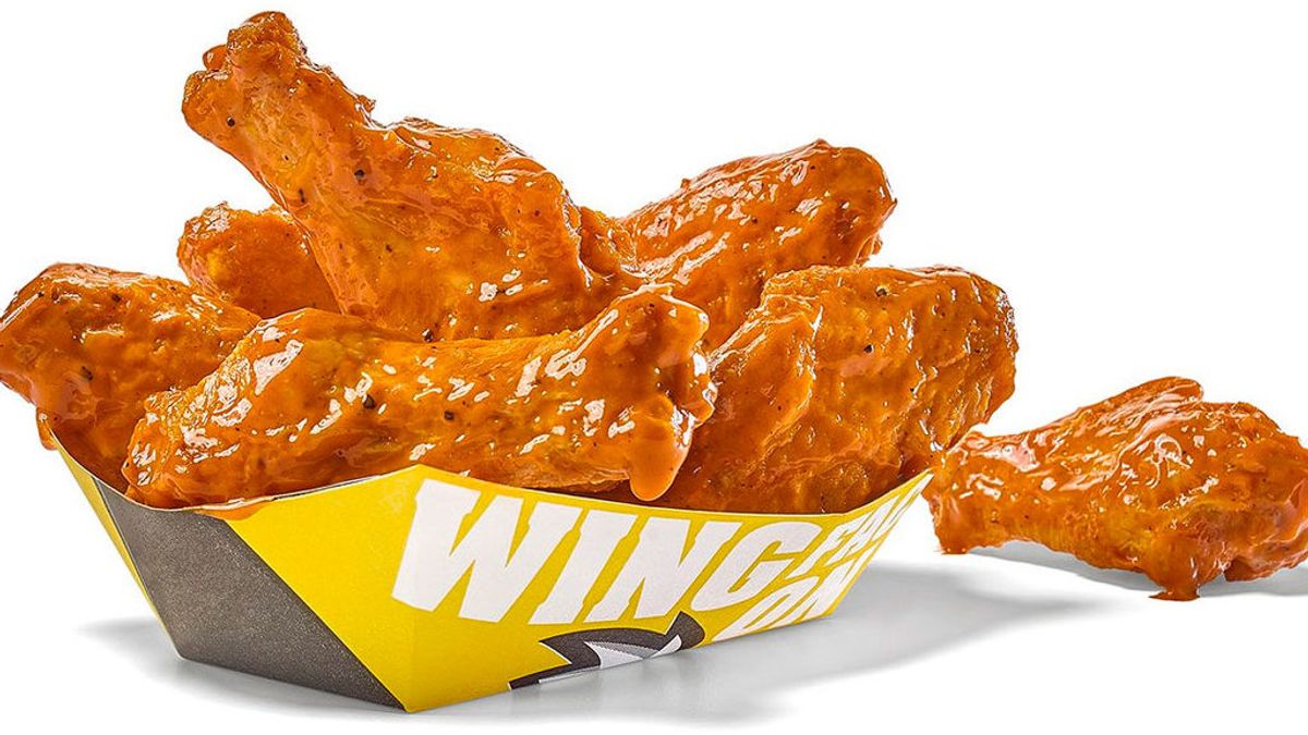 Un restaurante americano regalará alitas de pollo si la final de la Super Bowl llega a la prórroga Un restaurante americano regalará alitas de pollo si la final de la Super Bowl llega a la prórroga
