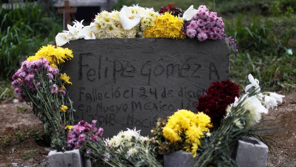 Entierran al niño guatemalteco que murió en Nuevo México bajo custodia estadounidense