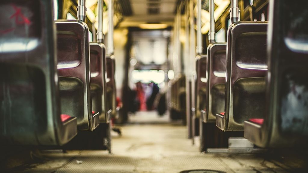 14 niños resultan heridos en un accidente de un autobús escolar en India