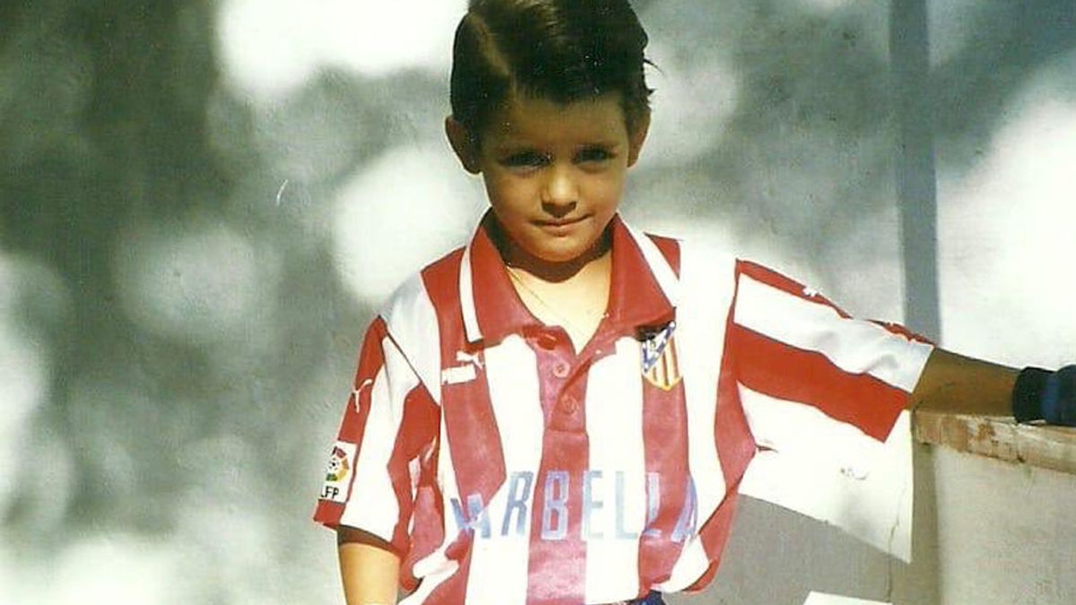 Morata sube a Instagram una foto de niño vestido del Atleti y enciende el debate antes del derbi Morata sube a Instagram una foto de niño vestido del Atleti y enciende el debate antes del derbi