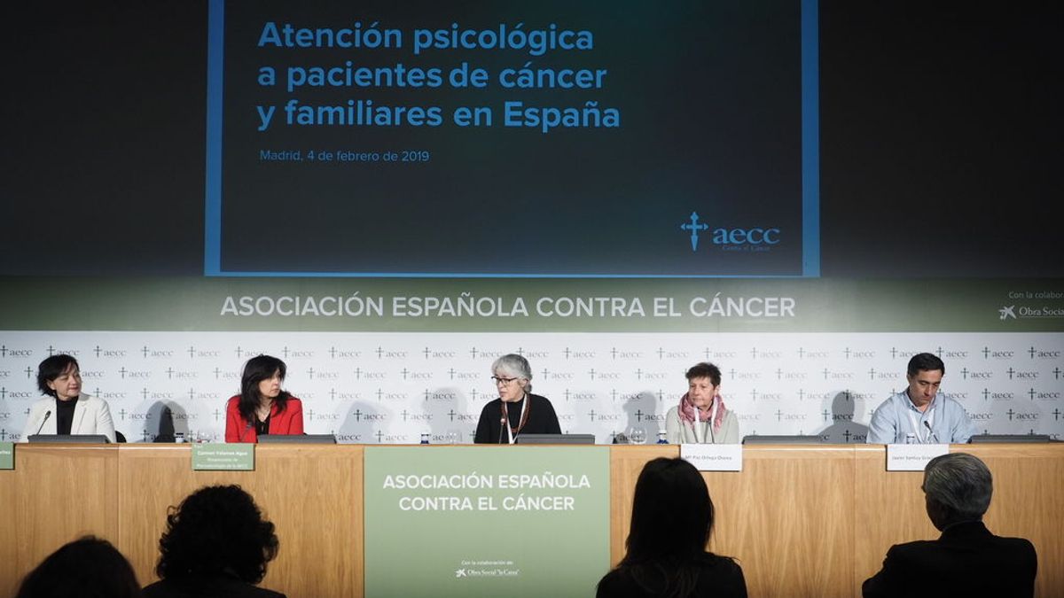En España, el tratamiento psicológico a personas afectadas por cáncer es insuficiente o nulo