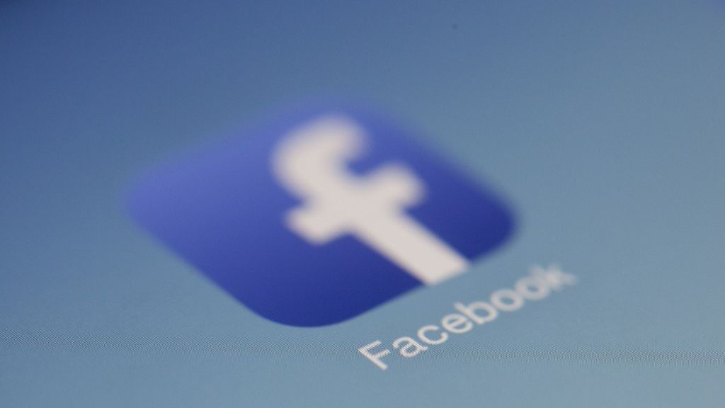 Facebook prohíbe el uso de su red social a cuatro grupos armados de Birmania Facebook prohíbe el uso de su red social a cuatro grupos armados de Birmania