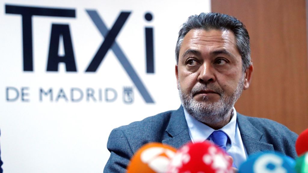 Los taxistas de Madrid se plantean poner fin a la huelga ante la posición inamovible de la Comunidad