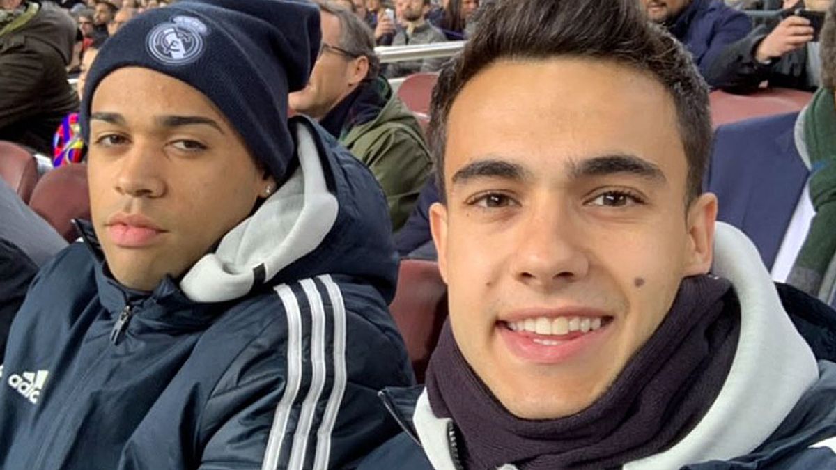 El gesto de Reguilón en el Camp Nou con el que se ha ganado al madridismo El gesto de Reguilón en el Camp Nou con el que se ha ganado al madridismo