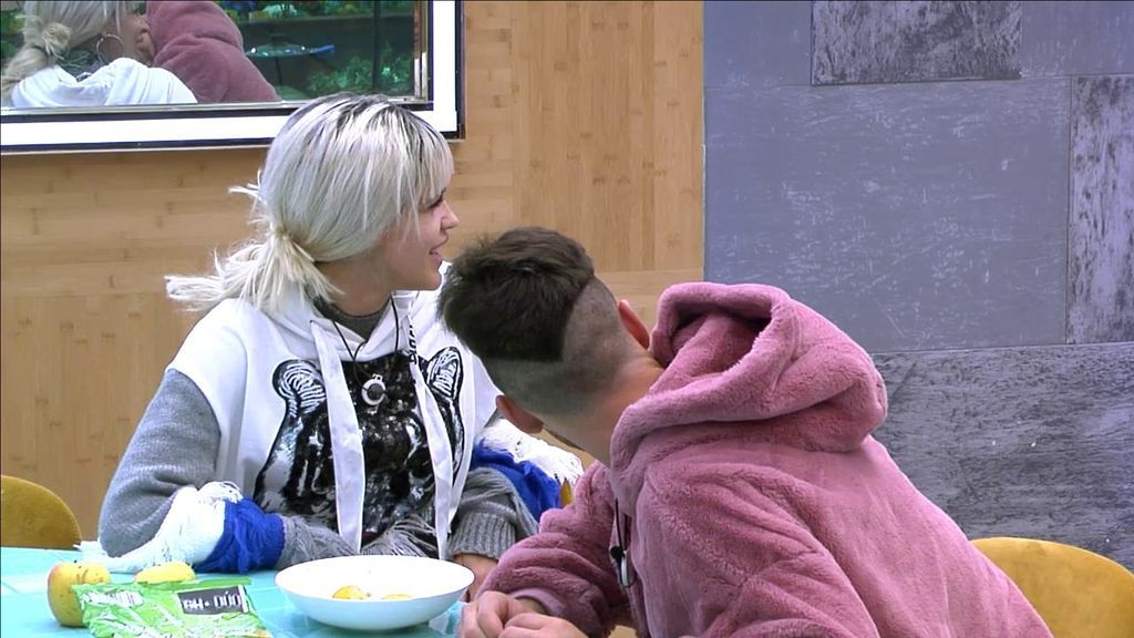 2019_02_08-2032-REC_Live01_REC.ts.0x0.139469216098500