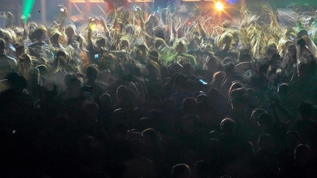 Una congresista mexicana sugiere prohibir el reggaetón en fiestas escolares
