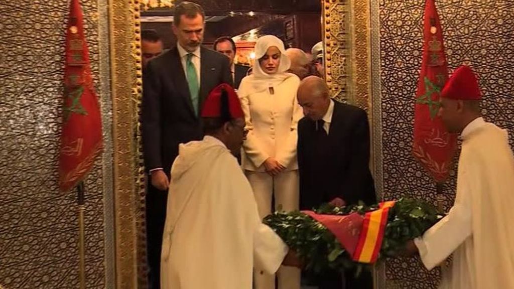 Los Reyes continúan con su visita a Marruecos