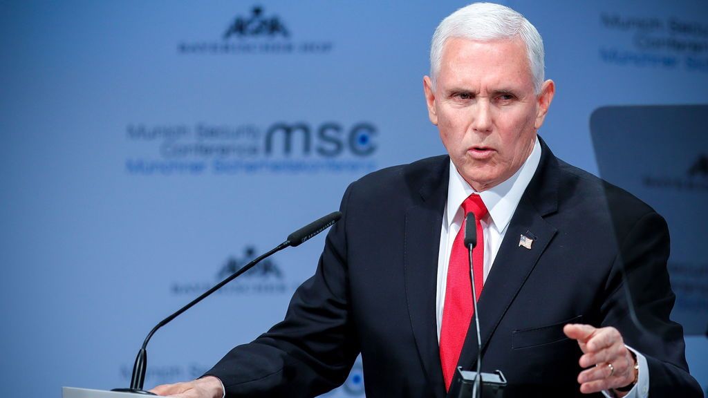 Pence asegura que EEUU mantendrá una "fuerte presencia" en la región tras retirarse de Siria Pence asegura que EEUU mantendrá una "fuerte presencia" en la región tras retirarse de Siria