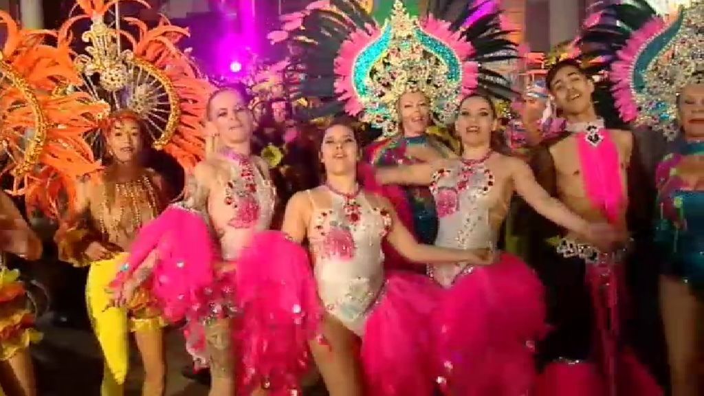 Canarias da la bienvenida al Carnaval en Las Palmas homenajeando al de Río de Janeiro