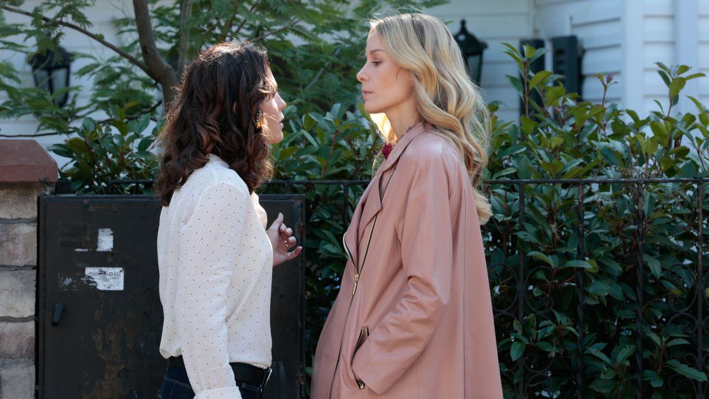 Protagonistas de 'Stiletto Vendetta'.