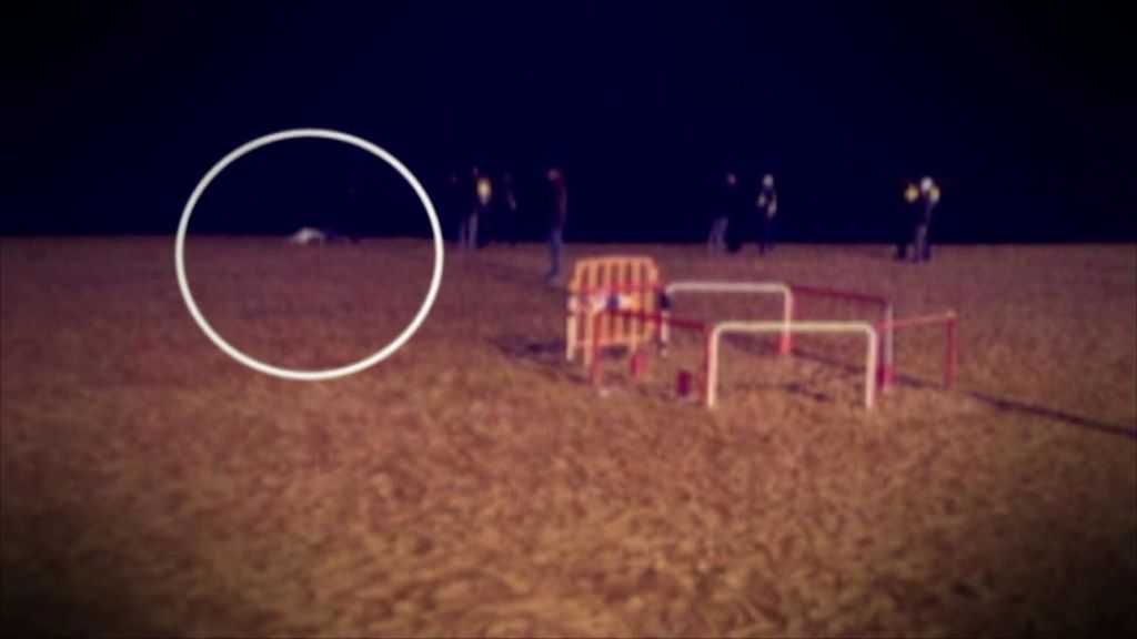 La mujer que apareció muerta en la Barceloneta tenía 5 bridas en el cuello