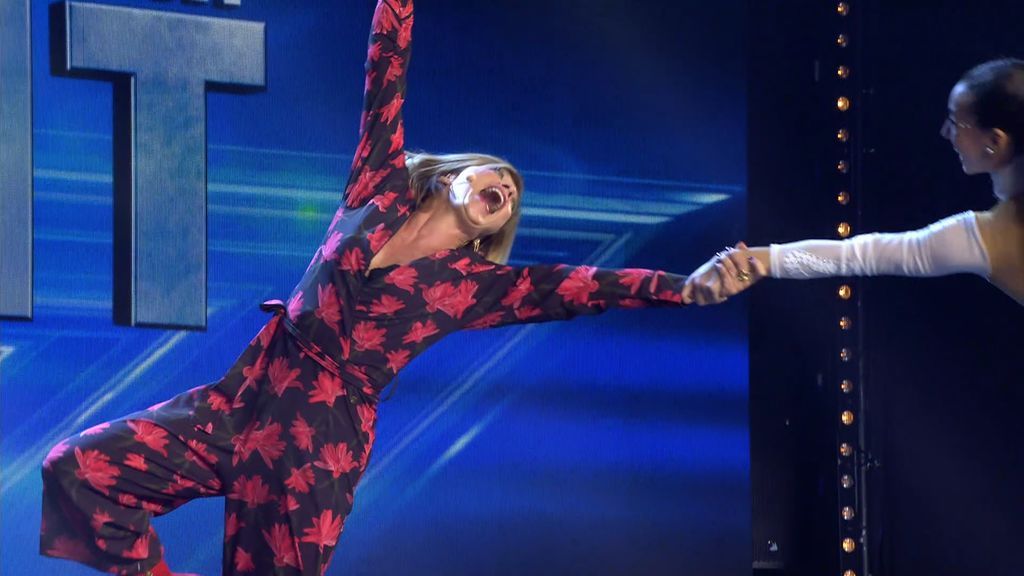 Eva Isanta se lanza a volar, literalmente, sobre el escenario de ‘Got Talent’