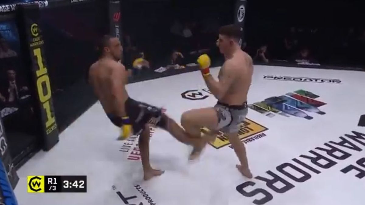 La peor lesión de la MMA: se rompe la tibia y no se da cuenta hasta que apoya la pierna La peor lesión de la MMA: se rompe la tibia y no se da cuenta hasta que apoya la pierna