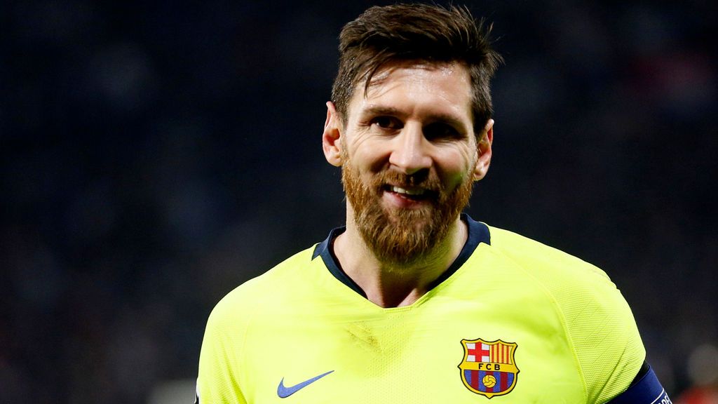 Los gestos de agotamiento de Messi durante algunas fases del partido en Lyon