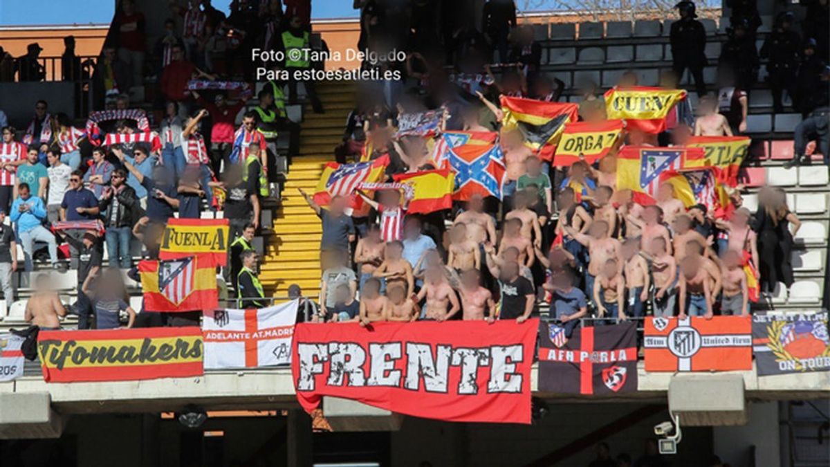 Abren expediente al Rayo Vallecano por la exhibición de símbolos racistas del ‘Frente Atlético’ en su visita a Vallecas