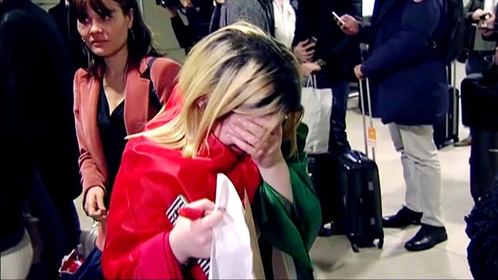 Las lágrimas de una fan al no poder ver a Cristiano Ronaldo en su regreso a Madrid