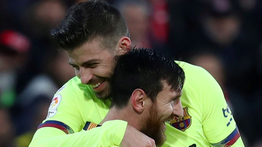 El gesto que adelantaba que Piqué iba a hablar sobre el Real Madrid en Lyon