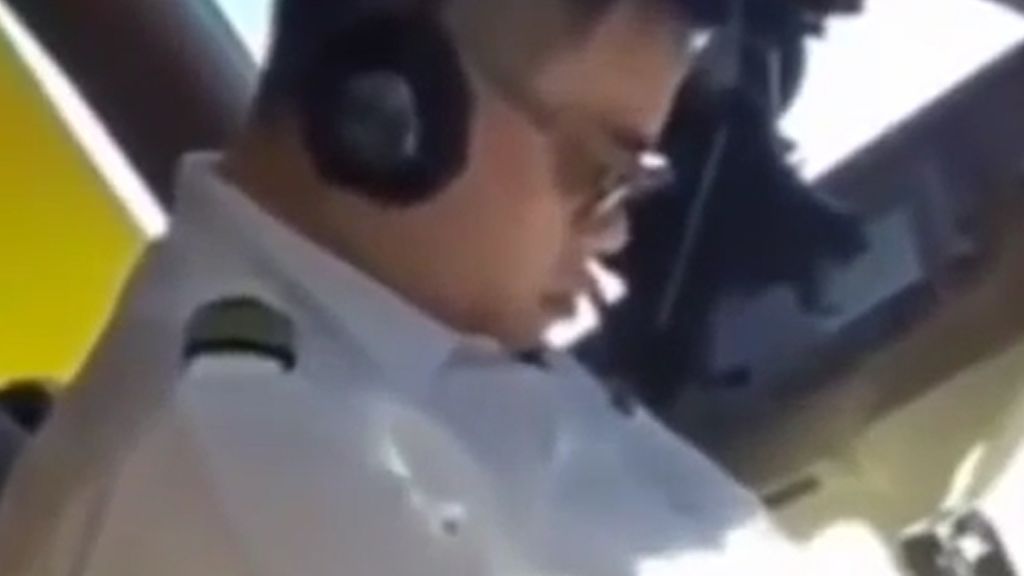 Un piloto chino se queda dormido en pleno vuelo