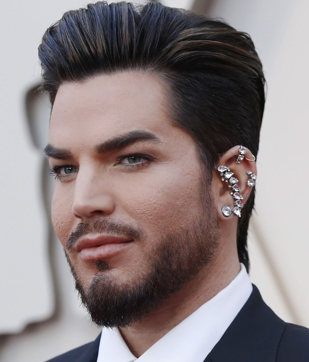 Llega a los Premios Oscars 2019 el cantante Adam Lambert