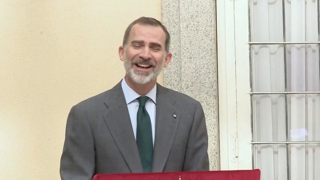 El Rey Felipe VI pone en un aprieto a la Reina Letizia por un divertido lapsus