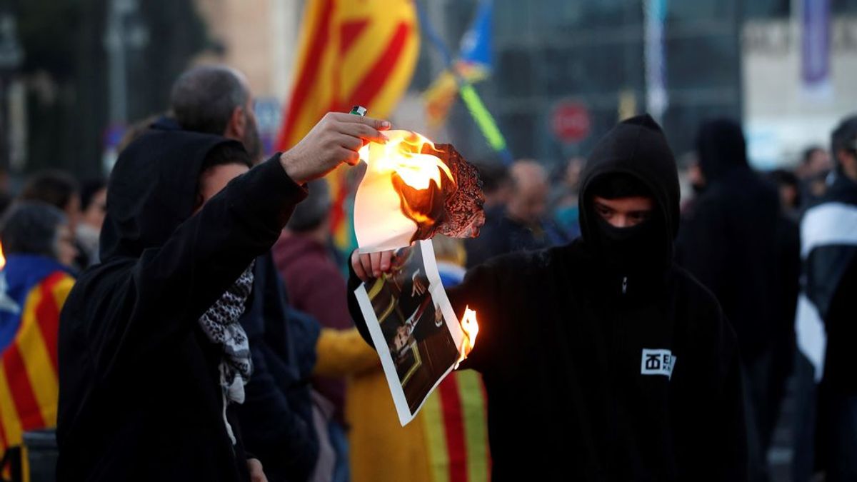 Unos 40 mossos alertan a los visitantes del MWC de que no pueden garantizar la seguridad