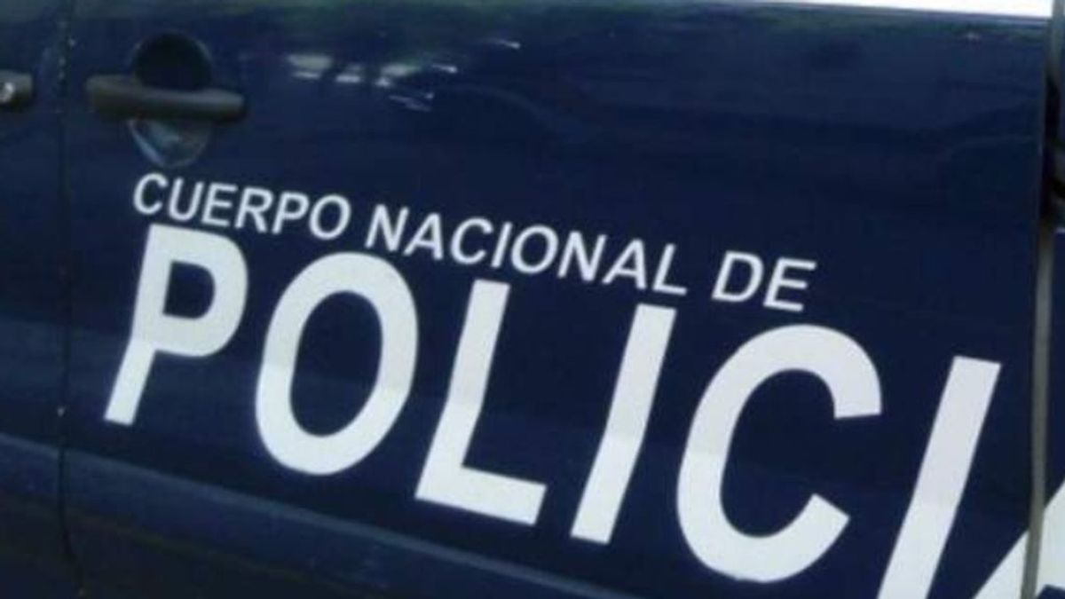 Detenido un hombre de 59 años en Sevilla por masturbarse delante de menores