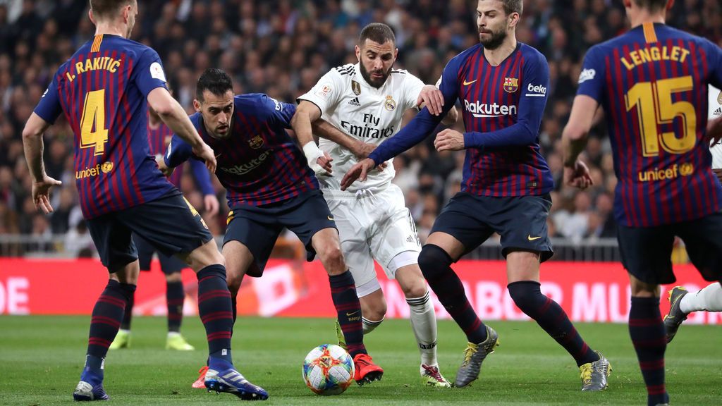 Un Madrid sin puntería ‘regala’ la final de Copa al Barça