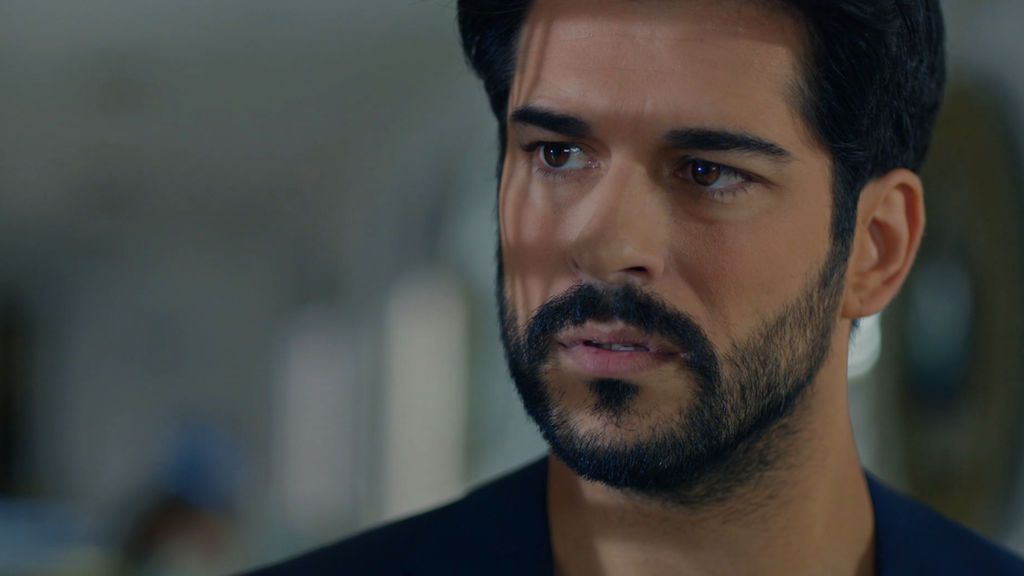 El plan de Emir convence a Kemal de que Deniz no es hija suya