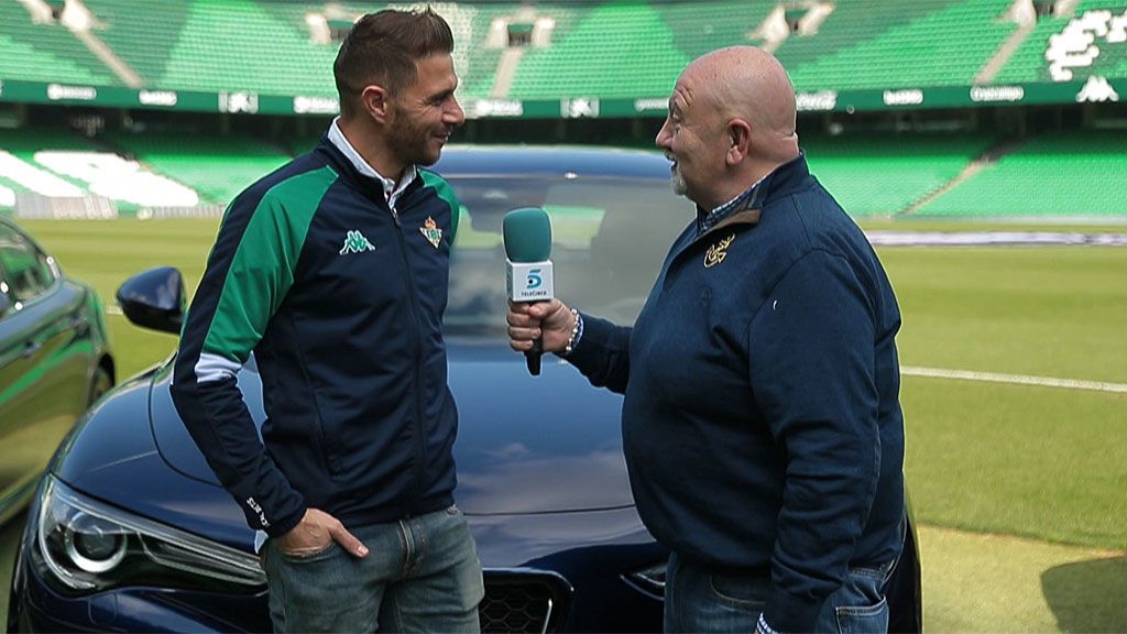 La broma de Joaquín en Más que coches sobre los nuevos coches del Betis: “Yo tengo un poquito más de calidad”