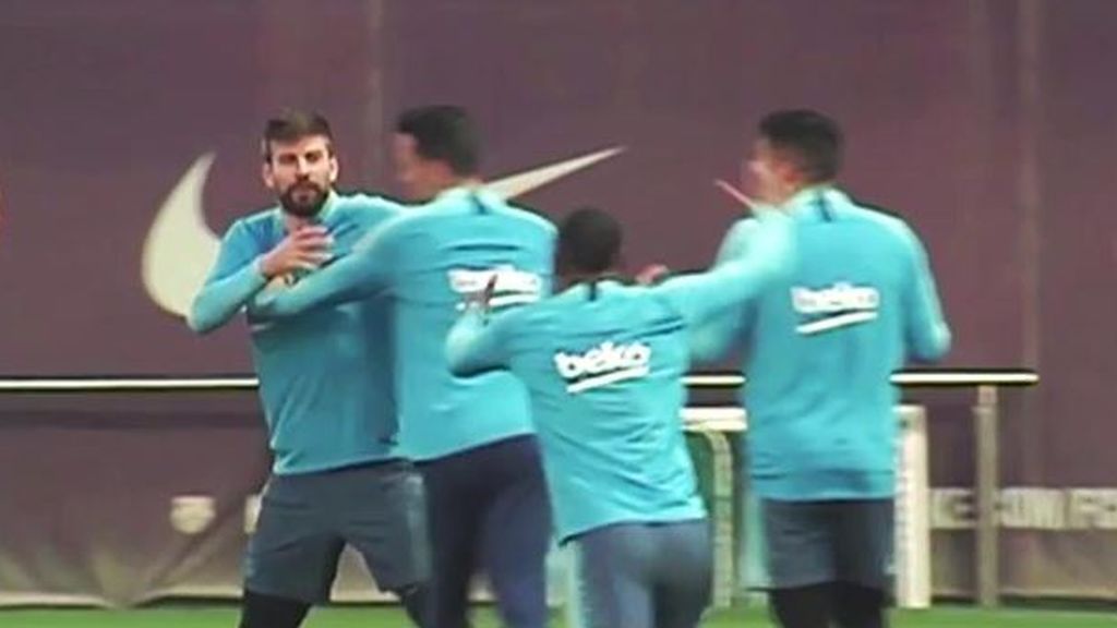 El enfado de Piqué con Malcom durante el entrenamiento